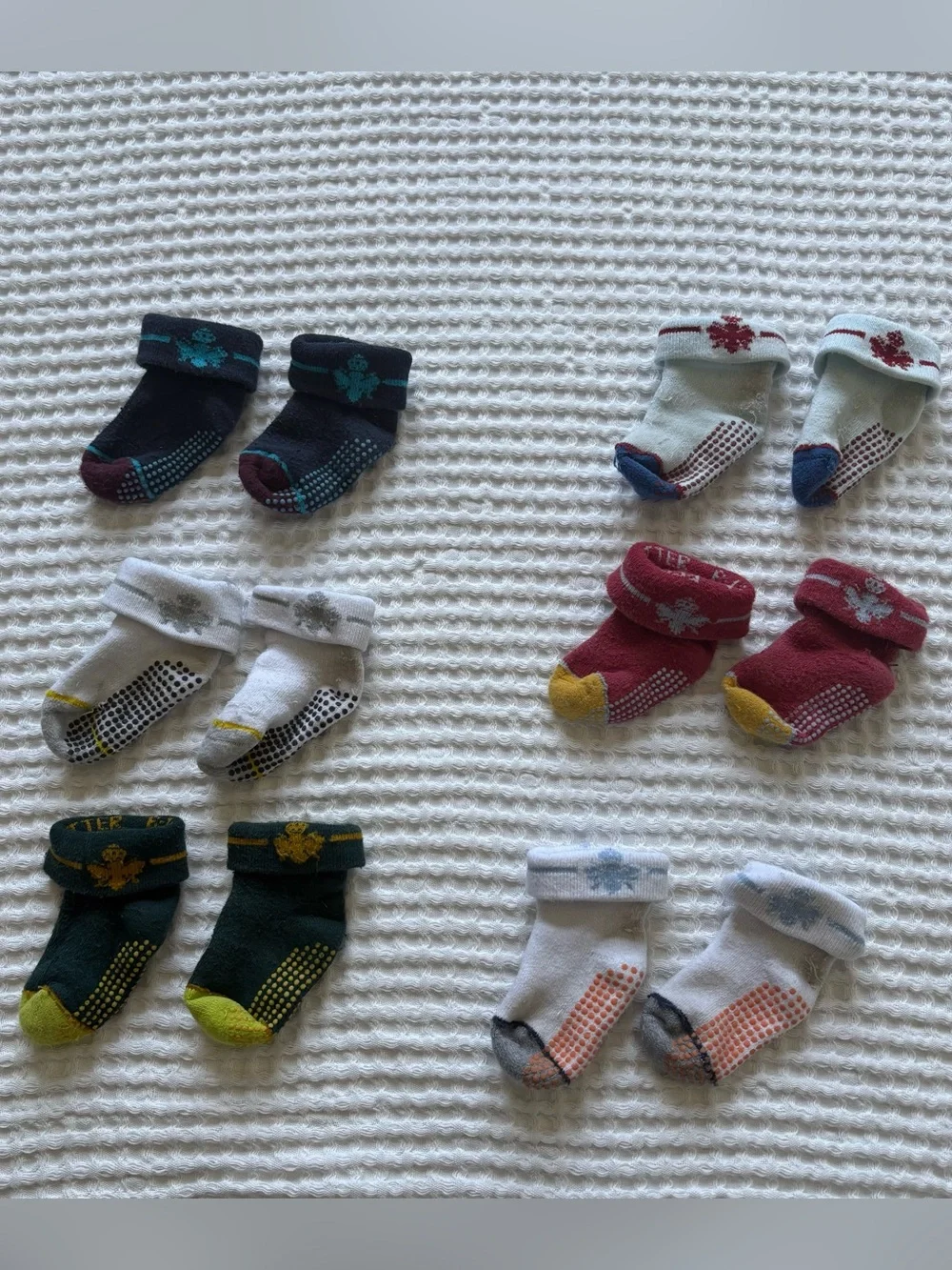 Bombas Baby Boy Socks Lot Of 6 Pairs Grippers Multicolor 6-12 Months